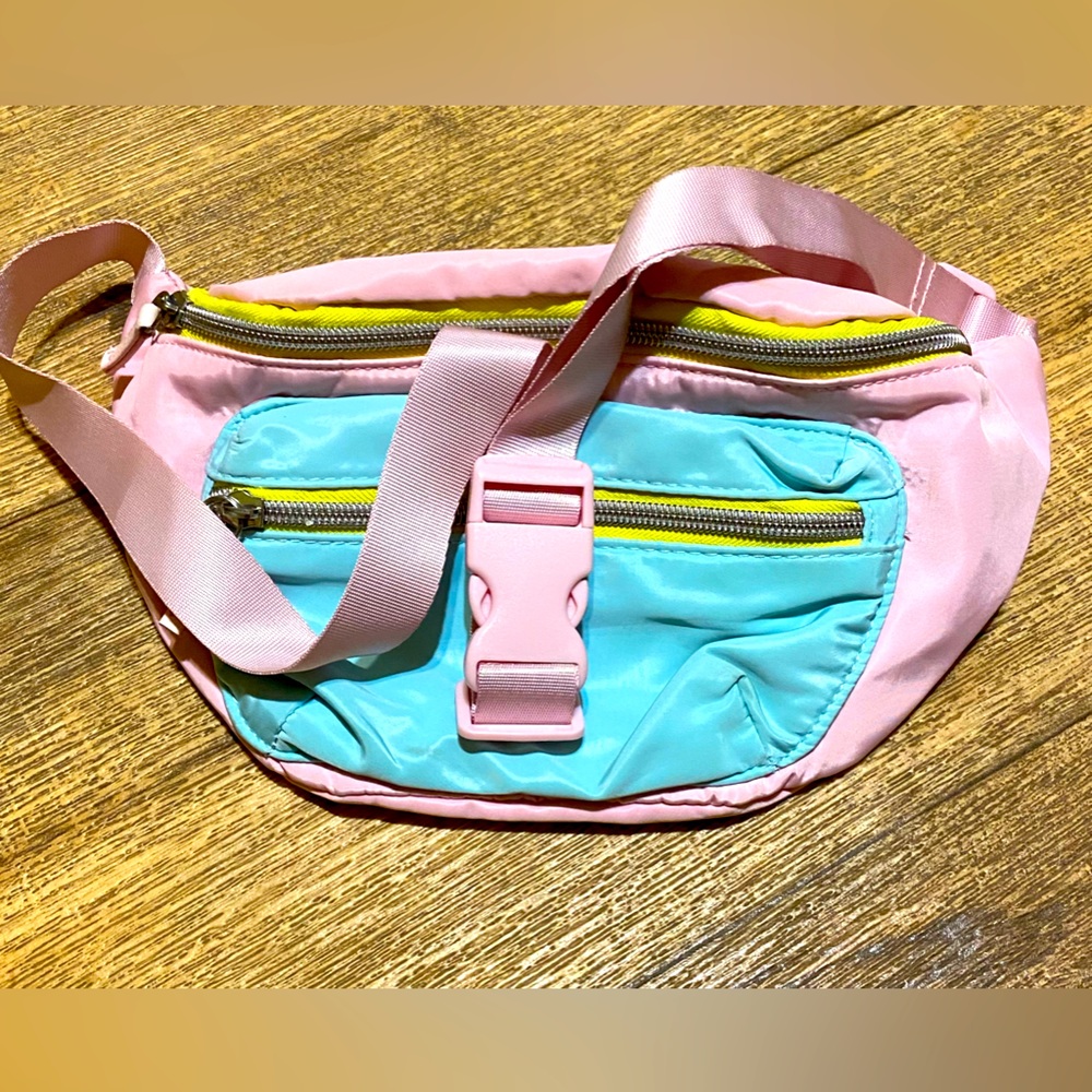 Fanny Pack, Pastel Multi Colors, Non Brand